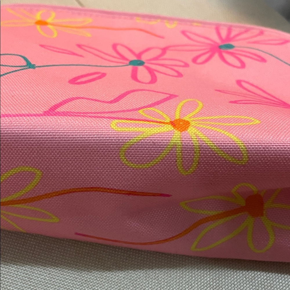 Clinique Pink Floral Cosmetic Bag - Picture 5 of 6